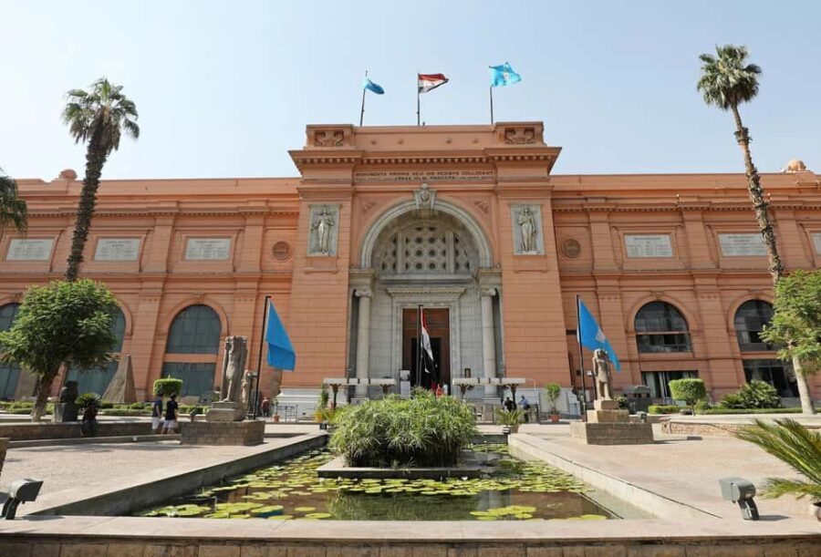 Cairo: Giza Pyramids Camel Ride and Egyptian Museum Tour - What Travelers Say