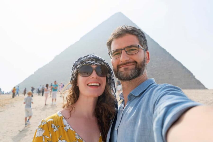 Cairo: Giza Pyramids, Sakkara & Dahshur All-Inclusive Tour - The Guides and Local Insights