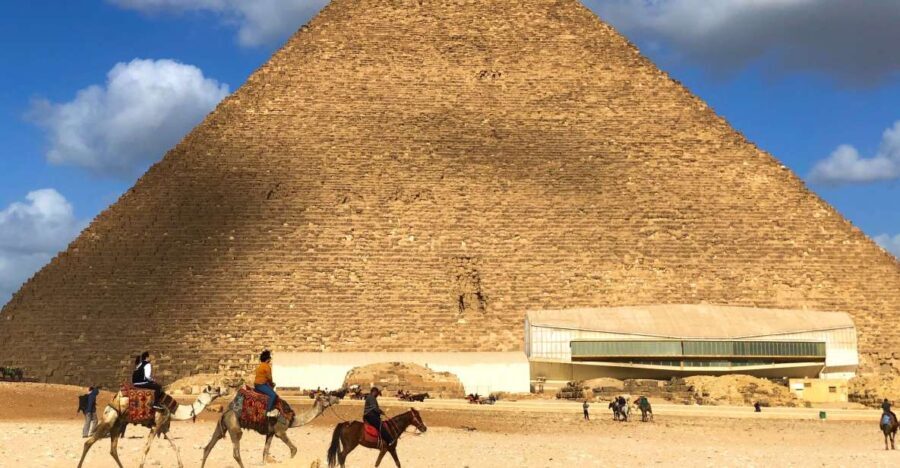Cairo: Giza Pyramids, Sphinx, Saqqara & Memphis Private Tour - An Overview of the Tour Experience