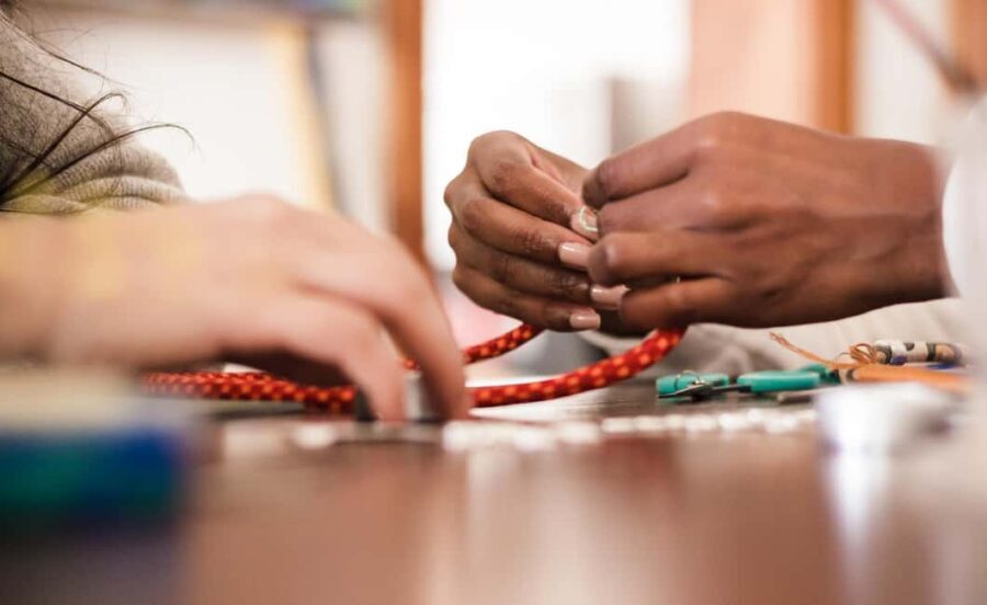 Cape Town: African Fabric Jewelry Workshop with Drinks - Duration, Group Size, & Practicalities