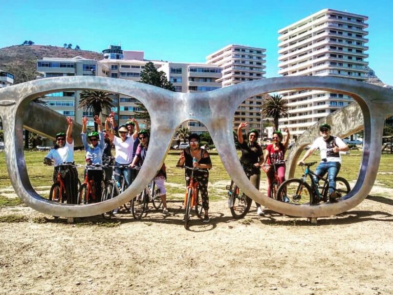 Cape Town Guided City Cycling Heritage Tour - Private Tour - Exploring the Neighborhoods and Cultural Hotspots