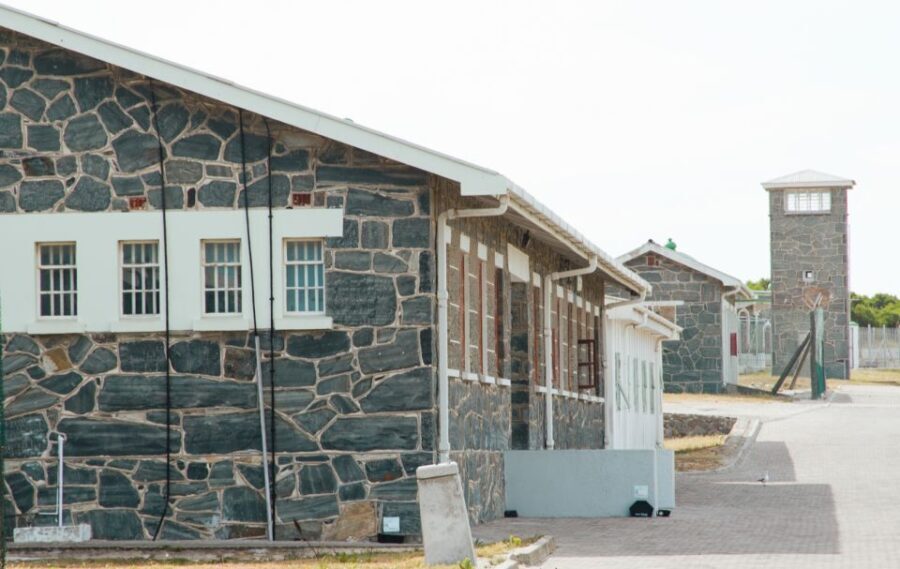 Cape Town: Robben Island Ferry Tour with 1-Way Hotel Pickup - Transportation, Timing, and Practicalities