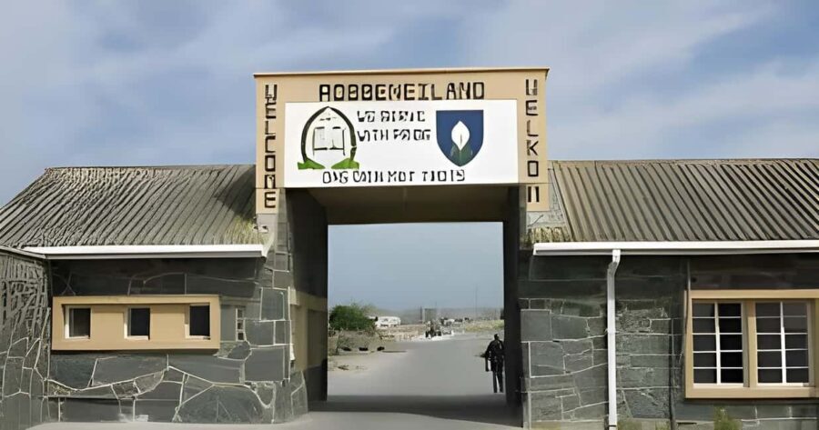 Cape Town: Robben Island & Table Mountain Day Trip - Practical Details and Considerations