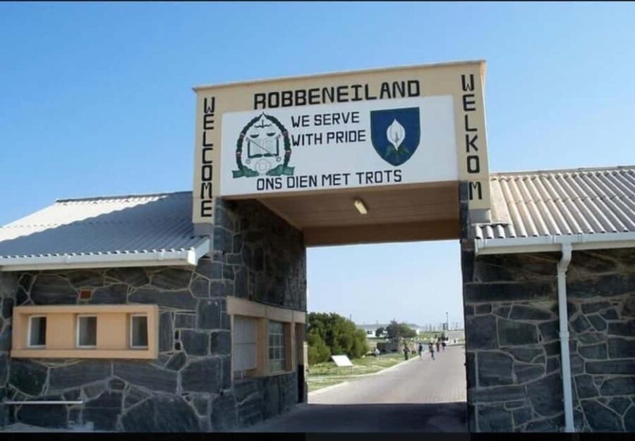 Cape Town: Robben Island Tour Including all Entry Tickets. - Why This Tour Offers Great Value