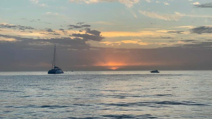 Cape Town: Sunset Cruise Cape Town - The Breakdown: What Makes This Cruise Special