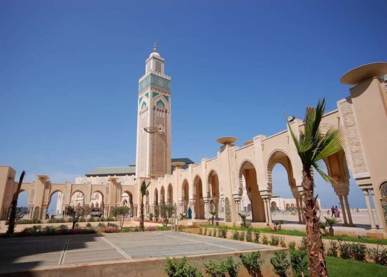 Casablanca Day Tour from Marrakech and Big Mosque Visit - The Itinerary Breakdown