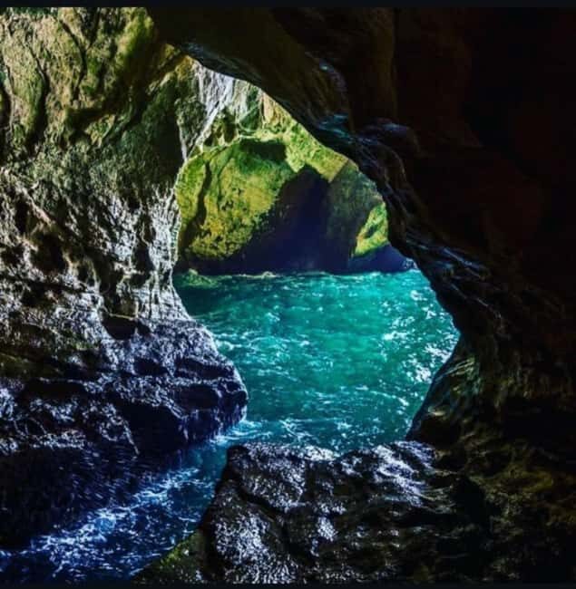 Chinhoyi Caves : Zimbabwe Explorers !! - The Drive to the Caves: Scenic and Scenic-ly Relaxing