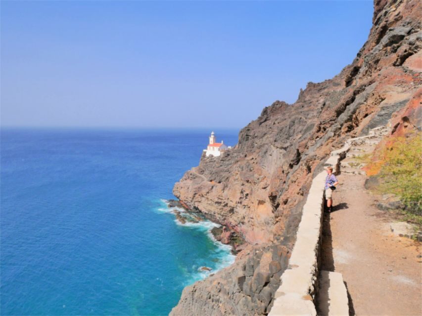 Coastal hike to the Lighthouse - Who Will Love This Tour?