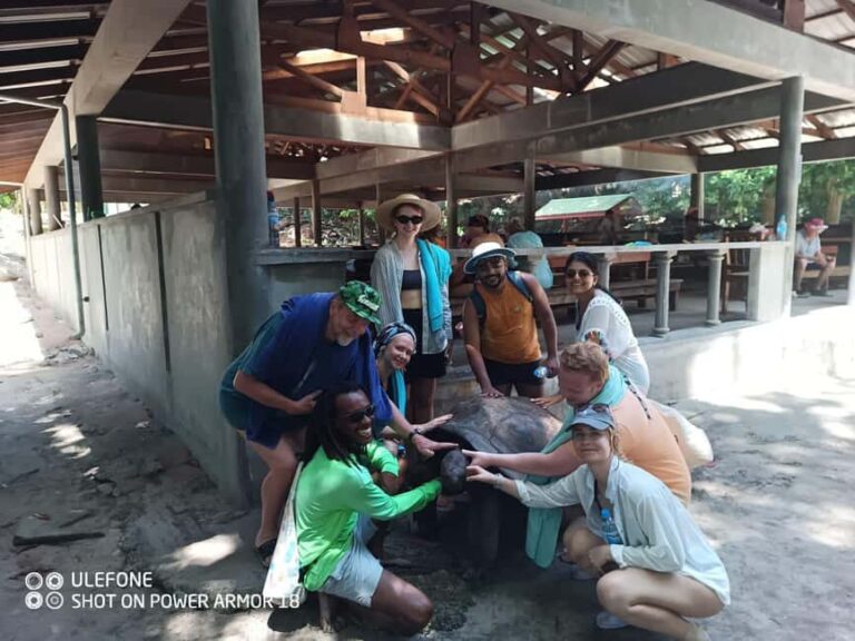 Curieuse Guided Tour, St Pierre, BBQ & 2 Snorkel Stops - FAQs