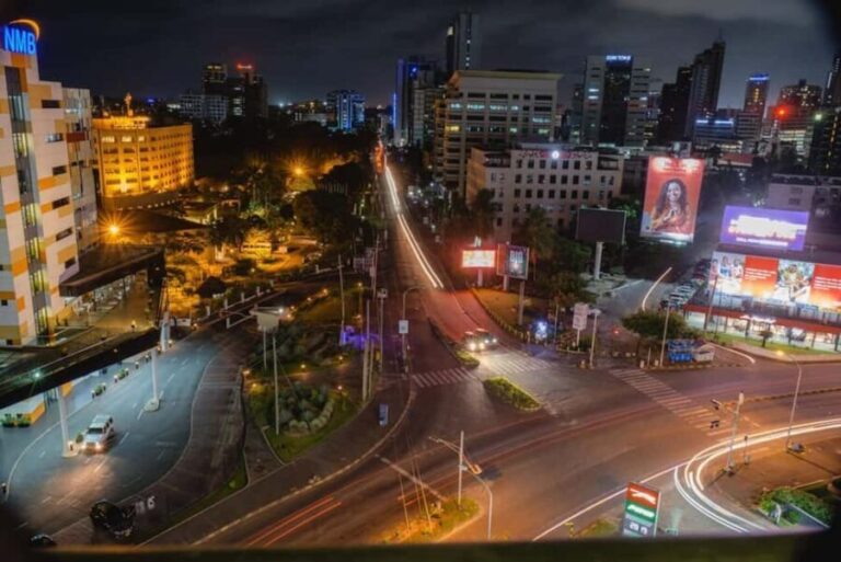 Dar es Salaam: Night Tuk-Tuk Tour with Street Food Tasting - Who Will Love This Tour?