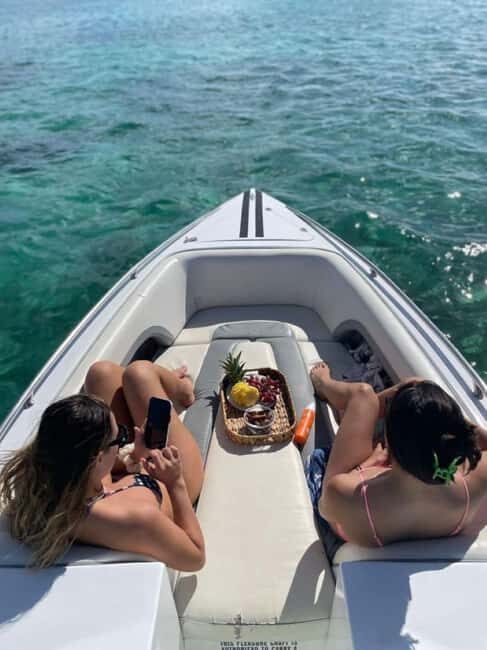 DAY TRIP: Private Speedboat Excursion in Mauritius - The Practical Details