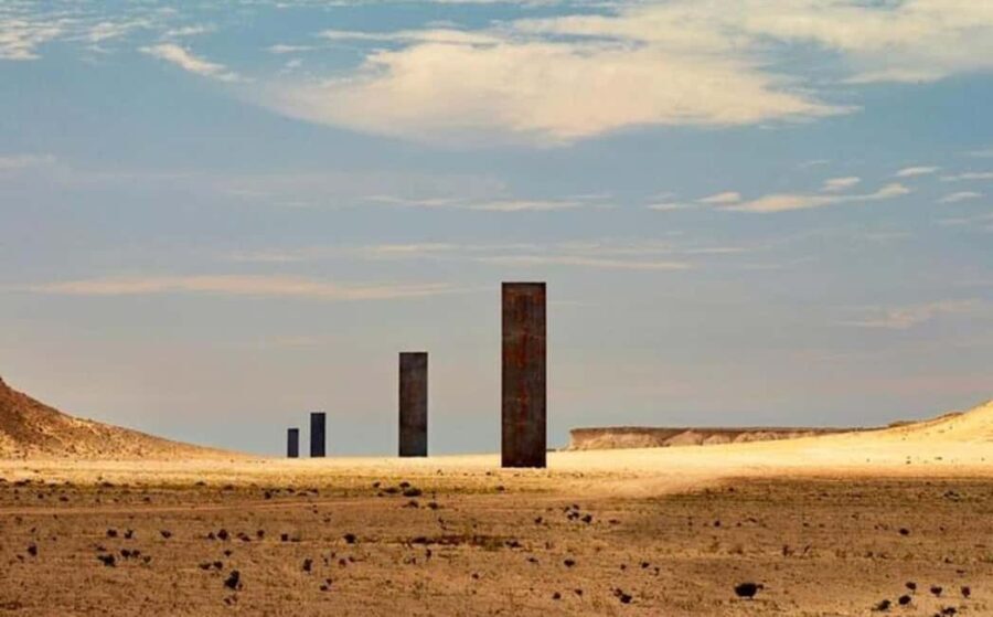 Doha: West Coast Tour ,Richard Serra Sculpture, Zekreet - Authenticity and Unique Experiences