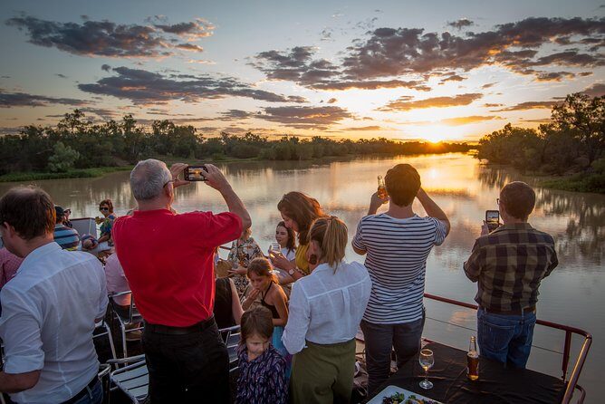 Drover's Sunset Cruise includes Smithy's Outback Dinner and Show - Wildlife and Cultural Stories