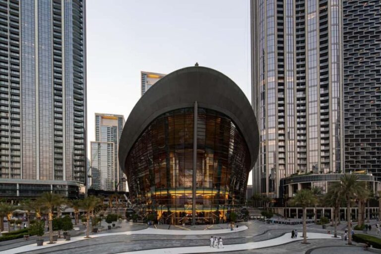 Dubai: Burj Khalifa Level 124, 125 with Dubai Opera Tour - What Makes This Tour Special?