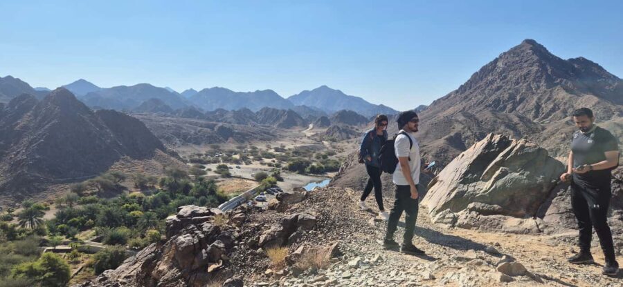 Dubai: challenging hiking guide trip to Wadi Shawka RAK - A Closer Look at the Experience