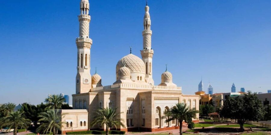 Dubai: City Tour with Professional Guide in Luxury Car - Breaking Down the Itinerary