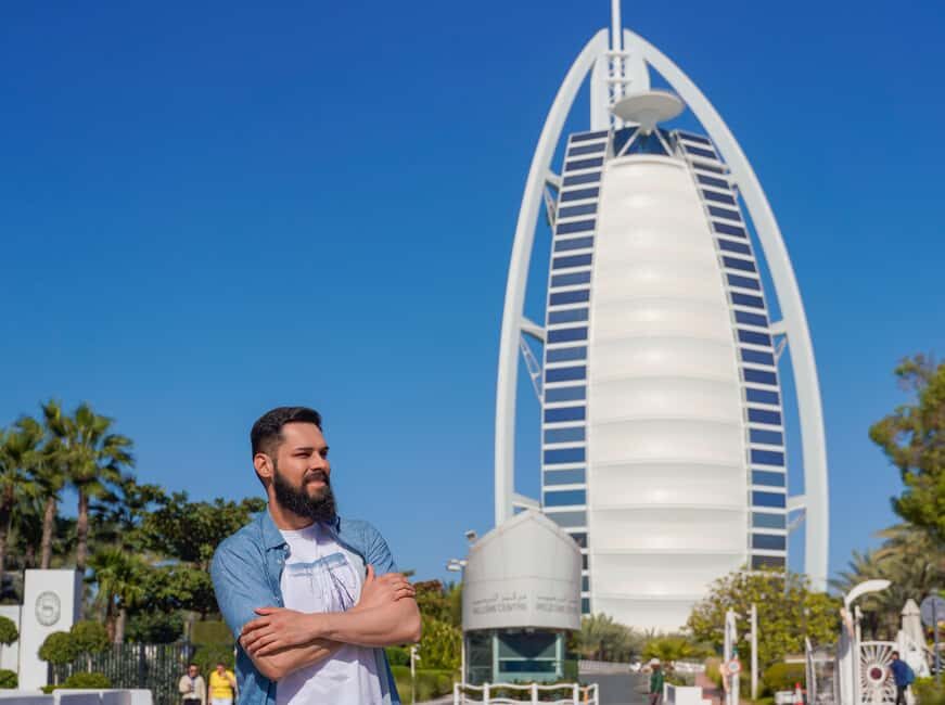 Dubai: Frame Tickets, Creek, Souks & Blue Mosque Guided Tour - The Guides and Experience Quality