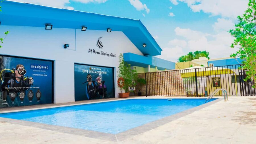 Dubai: Introductory Pool Diving Experience for Beginners - The Value of a Pool Intro for New Divers