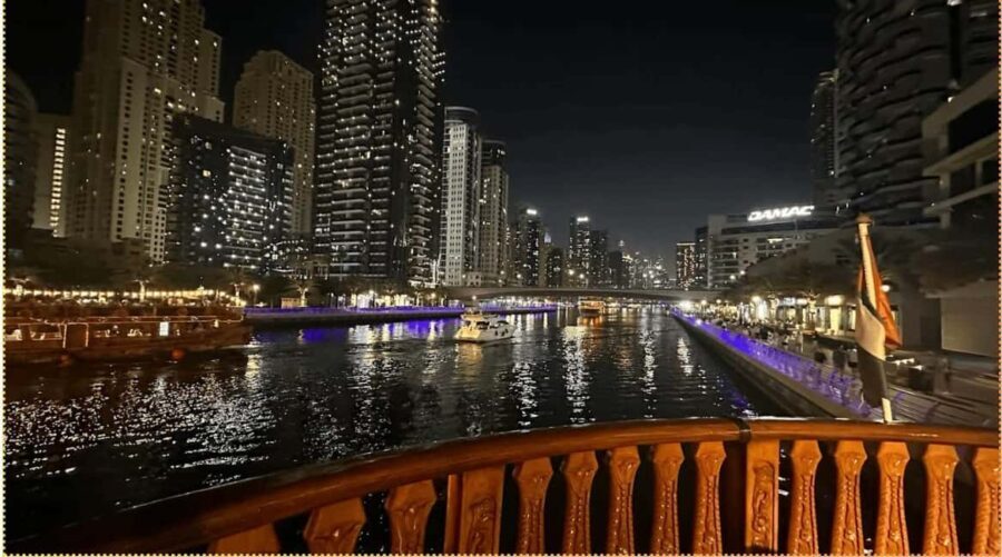 Dubai: Marina Dhow Dinner Cruise with Live Entertainment - The Experience from a Real Travelers Perspective