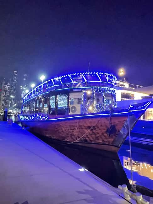 Dubai Marina Unique Dinner Cruise - Is This Cruise Worth It?