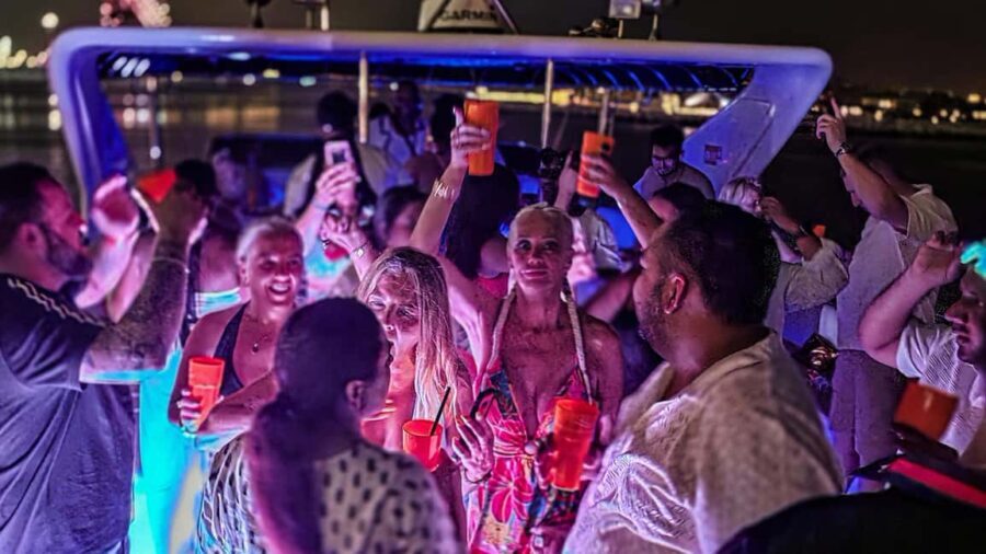 Dubai: Marina Yacht Party with BBQ, Unlimited Drinks and DJ - A Deep Dive into the Yacht Party Experience