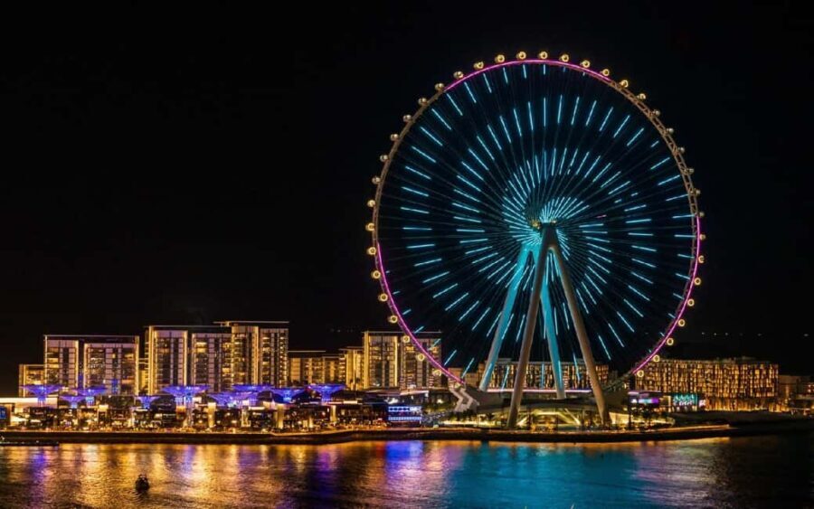 Dubai: New Year Eve Luxury Yacht Fireworks View & BBQ Cruise - The Itinerary: What to Expect