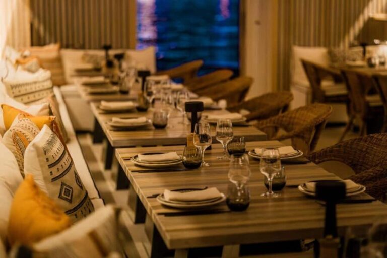 Dubai: Sunset and Dinner Cruise on Lady Nara - The Itinerary Breakdown