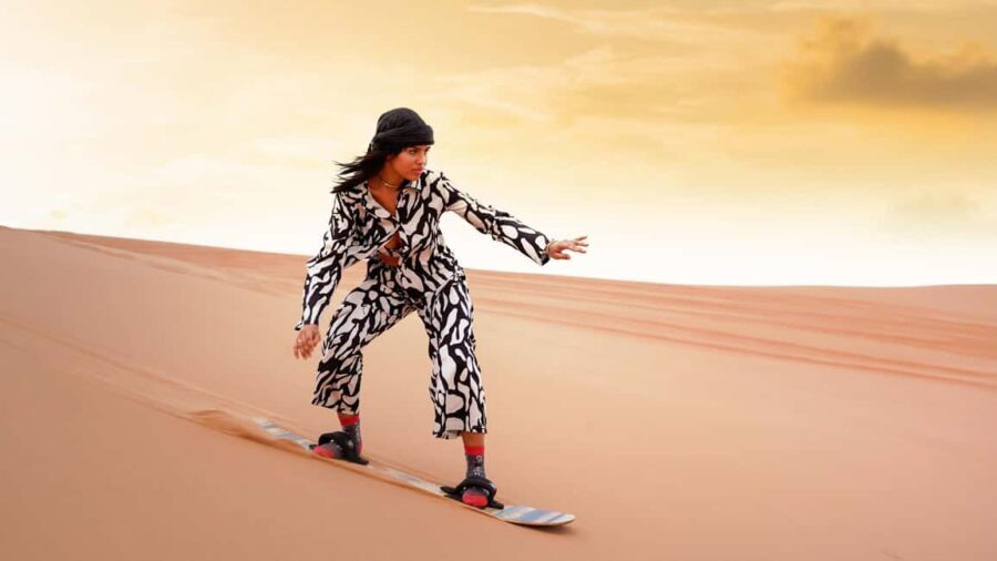 Dubai Waves & Dunes: Luxury Yacht Cruise w/ Red Dunes Safari - Exploring the Itinerary