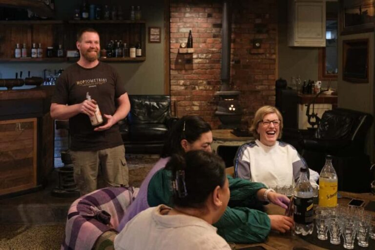 Dunedin: City Sights Tour, Distillery & Lunch all inclusive - A Taste of Local Flavors at the Distillery