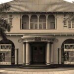 Durban: Top 10 City Sights and Walking Tour - Drive Through Inanda Township