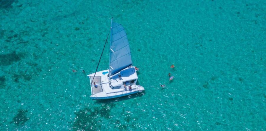 Exclusive Private Catamaran to Ile Aux Cerfs with Lunch - Key Points