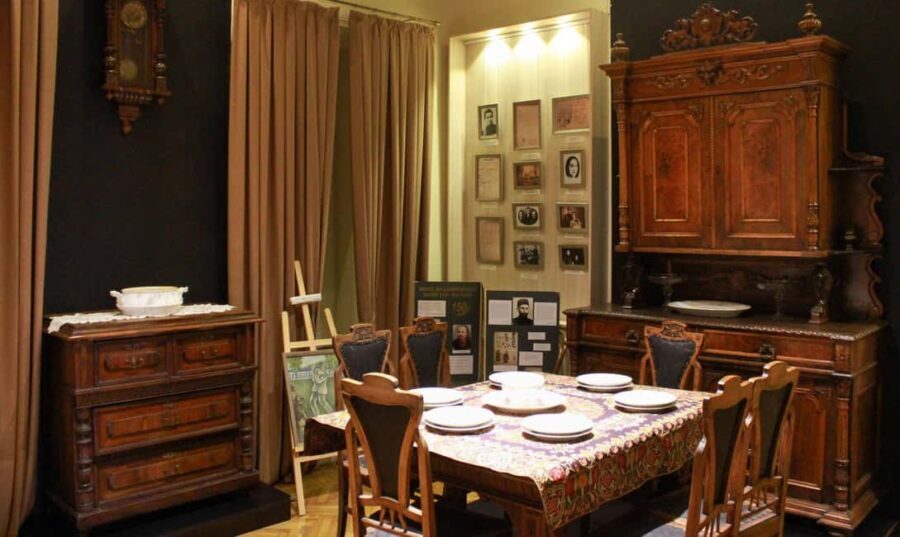 F1 Weekend Special: Baku Cultural Museum Tour - Discovering the House-Museum of Bulbul