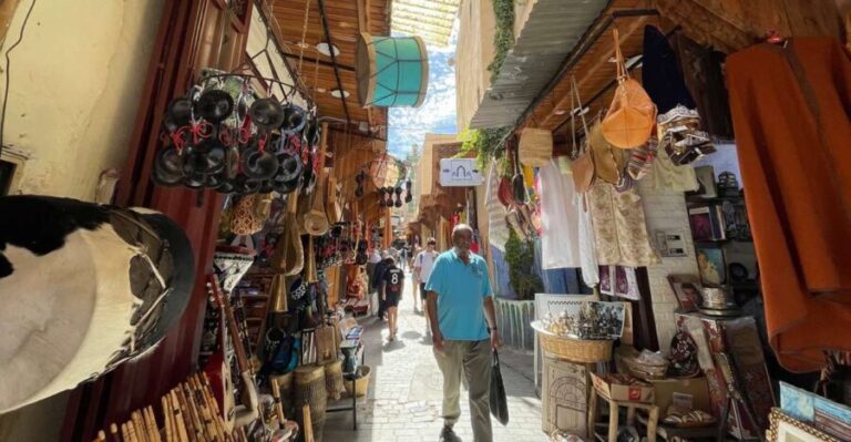 Fes: Medina Guided Tour with Local - Exploring the Medina: A Closer Look