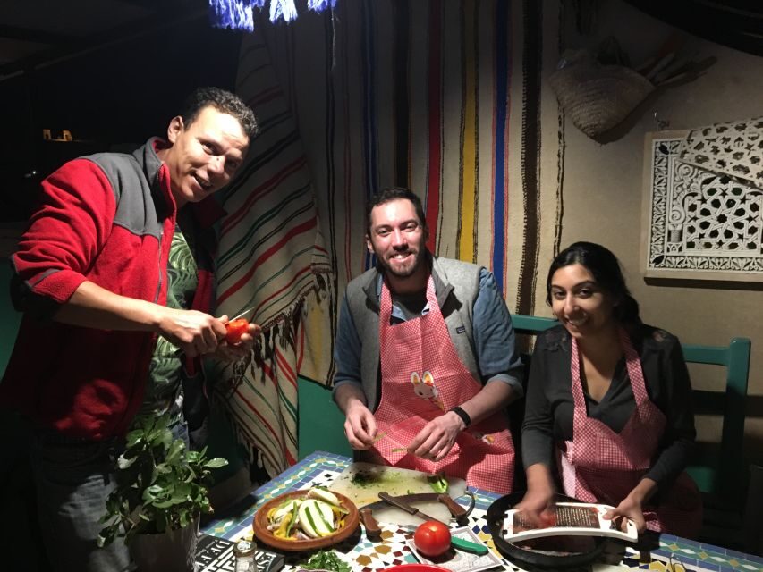 Fez: Souk Tour and Traditional Home Cooking Class - The Value in Details
