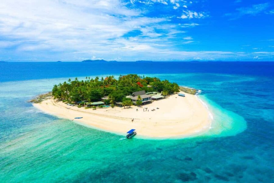 Fiji: Beachcomber Island Day Cruise with Snorkelling - An In-Depth Look at the Beachcomber Island Experience