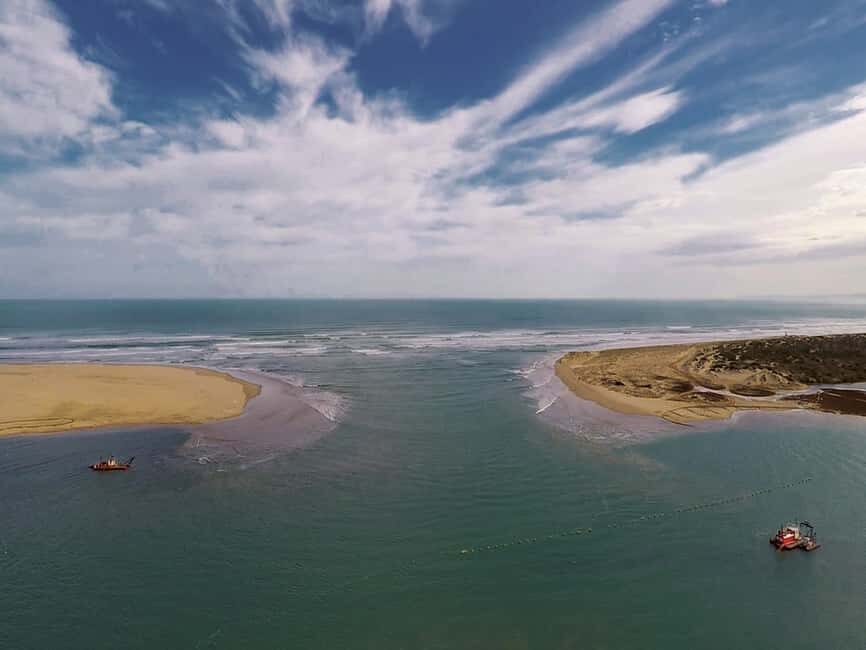 Fleurieu Peninsula: A Memorable Journey - Victor Harbor: Nostalgia and Nature