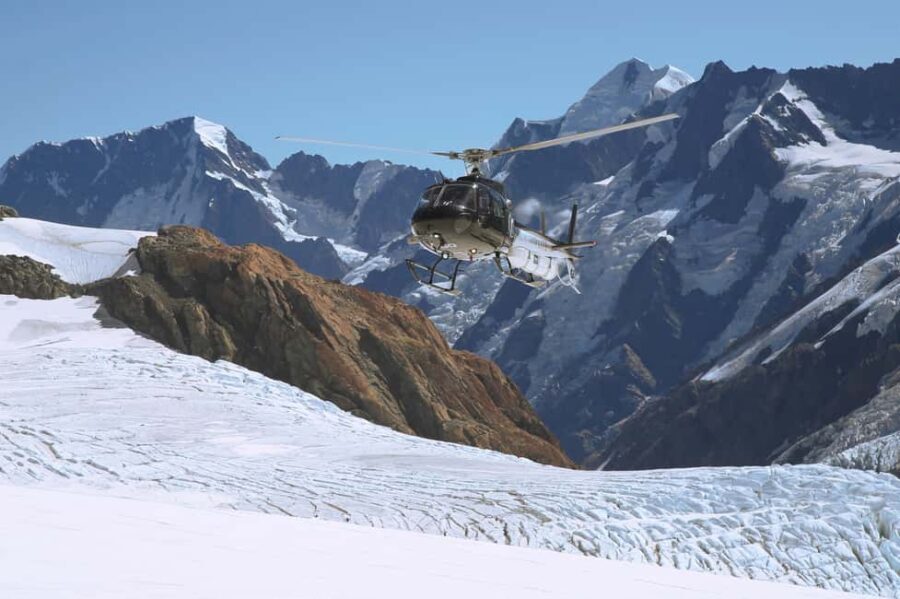 Franz Josef: 30-min Flight Franz Josef & Tasman Glaciers - The Itinerary in Detail
