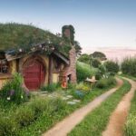 From Auckland: Guided Hobbiton Movie Set Small Group Tour - A Deep Dive into the Hobbiton Experience