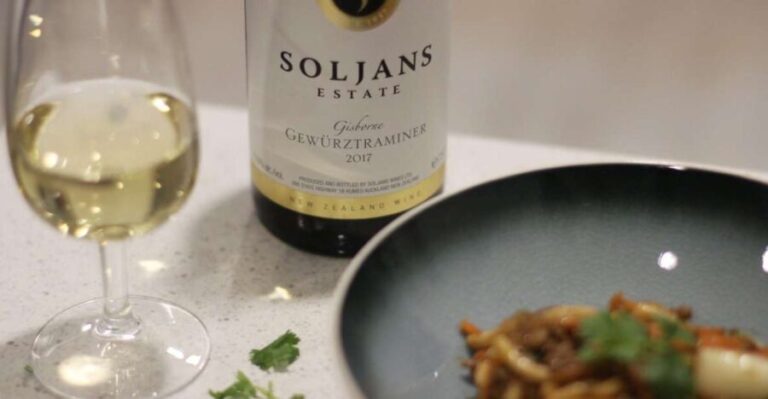 From Auckland: Small Group Kumeu Wine Tour with Lunch - Practical Details and What to Expect