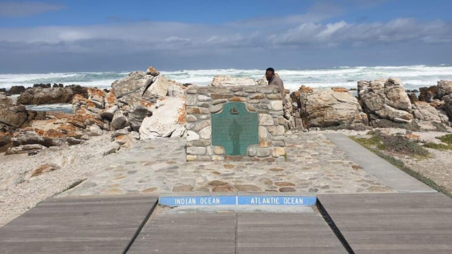 From Cape Town: Full-Day Cape Agulhas Private Tour - Detailed Breakdown of the Itinerary