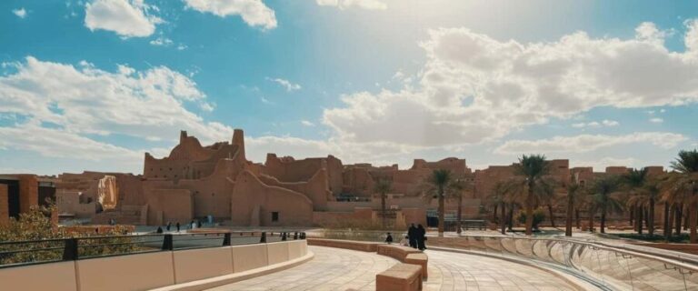From Diriyah to Alzal Market with private transportation - Old Riyadh and the Vibrant Al Zal Market