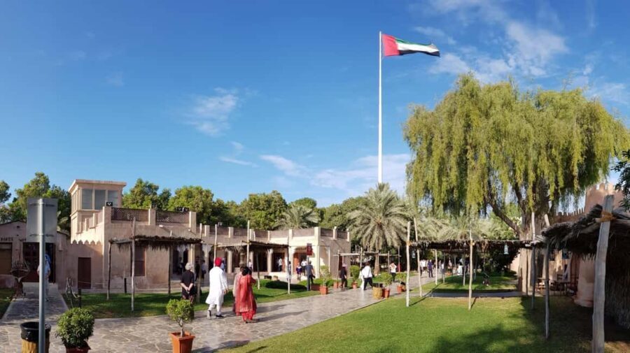 From Dubai: Private Abu Dhabi Tour With Qasar Al Watan - Transportation, Timing, and Group Size