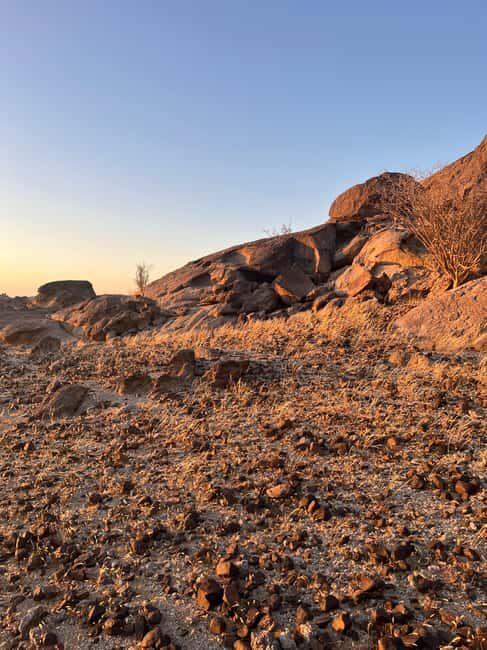 From Jeddah: Moon Valley Guided Hike with Meditation - The Refreshing Break