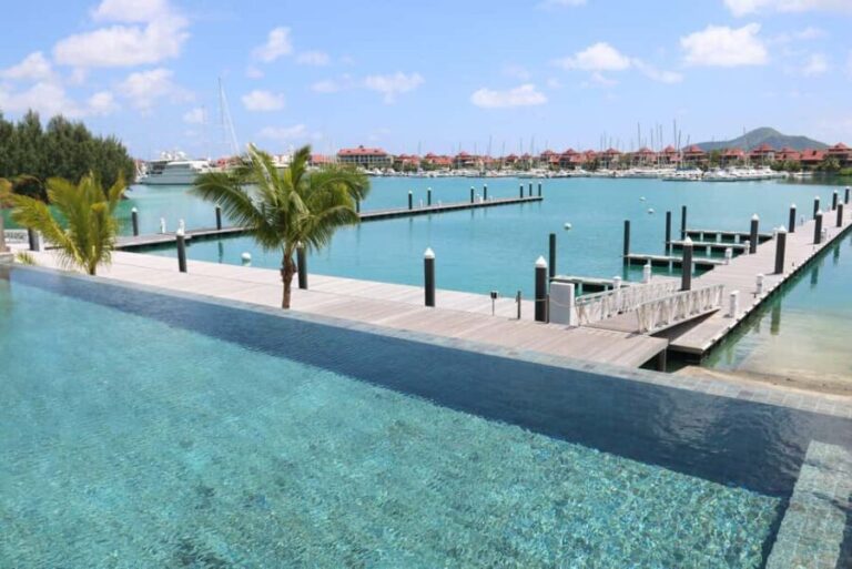 From Mahé: Seychelles Sunset Cruise with Hotel Transfers - Key Points