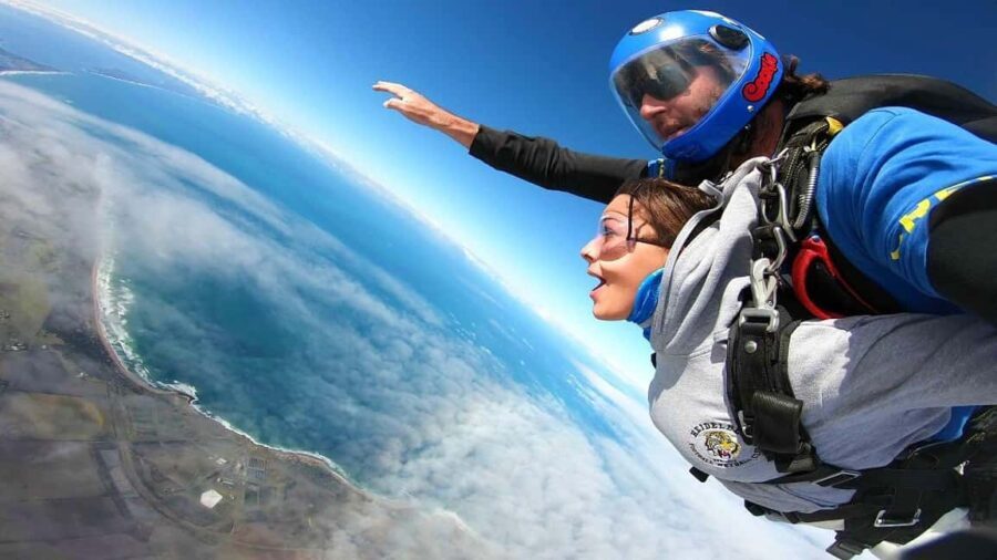 From Melbourne: Tandem Skydive over Great Ocean Road - FAQ