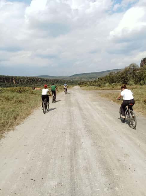 From Nairobi: Hell's Gate National Park and Lake Naivasha - What’s Included and What’s Not