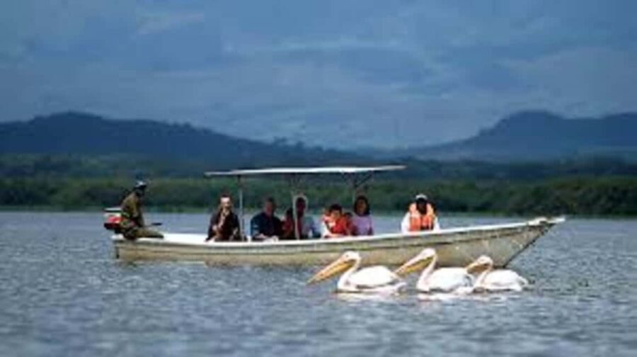 * From Nairobi: Lake Naivasha and Hell's Gate 2-Days.AW - Day 2: Hell’s Gate National Park Adventure