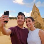 From Perth: Pinnacles Sunset and Stargazing Tour with Dinner - Dinner Under the Stars