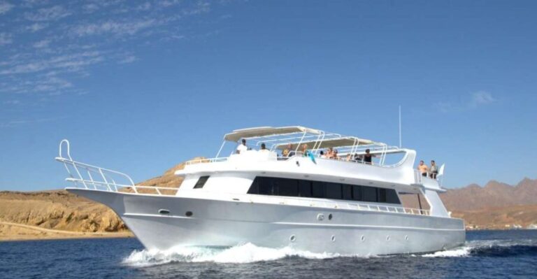 From Sharm: Ras Mohammed Cruise with Island Visit and Lunch - What Makes This Tour Special?