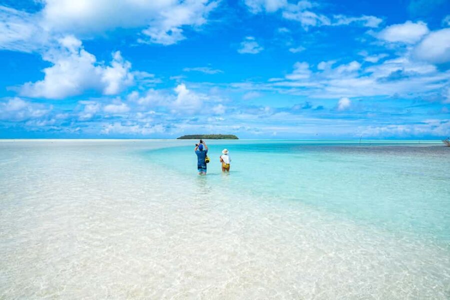From Tahiti: Tetiaroa Island Tour by Sailing Catamaran - Approaching Tetiaroa: First Impressions